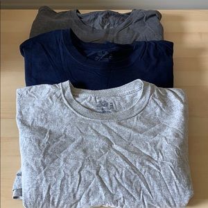 3 long sleeve shirts